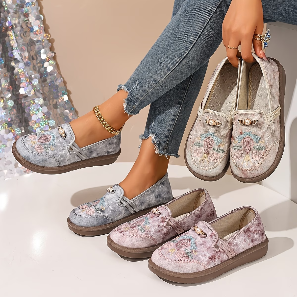 Women's comfortable everyday athletic shoes