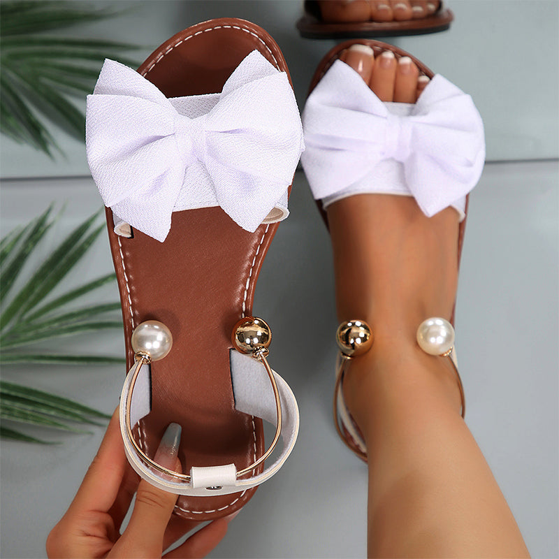 Natalia Zofia | Stylish sandals with a pearly ankle strap